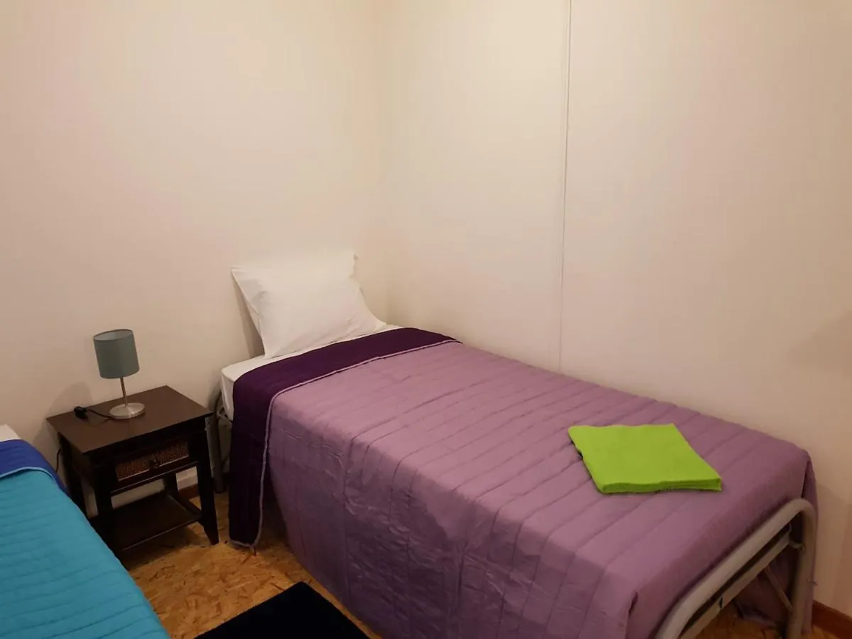 Stars Rooms Beatu'S Lisbona Ostello